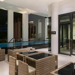 Aparthotel Momentus Novena
